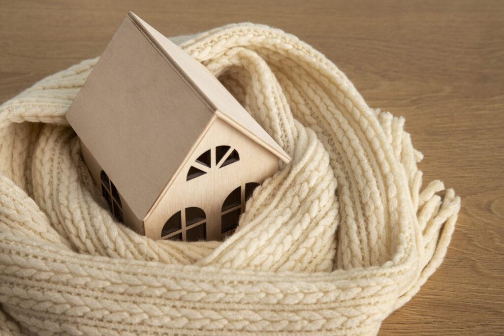 Zateplení domu zlepšuje energetickou účinnost a zvyšuje komfort i hodnotu nemovitosti.